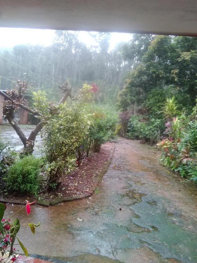 Hill Side Estate Apartment Madikeri Luaran gambar