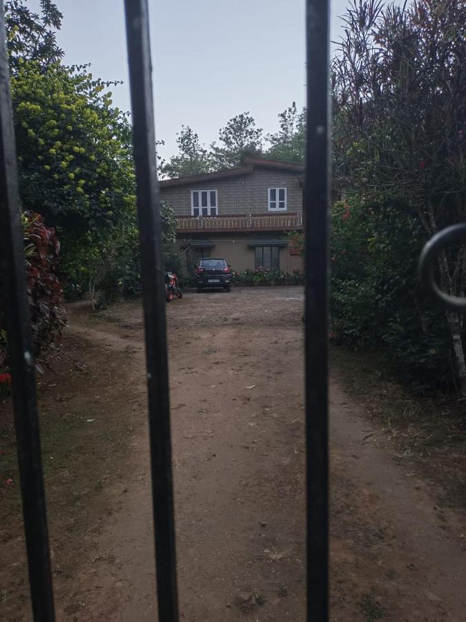 Hill Side Estate Apartment Madikeri Luaran gambar