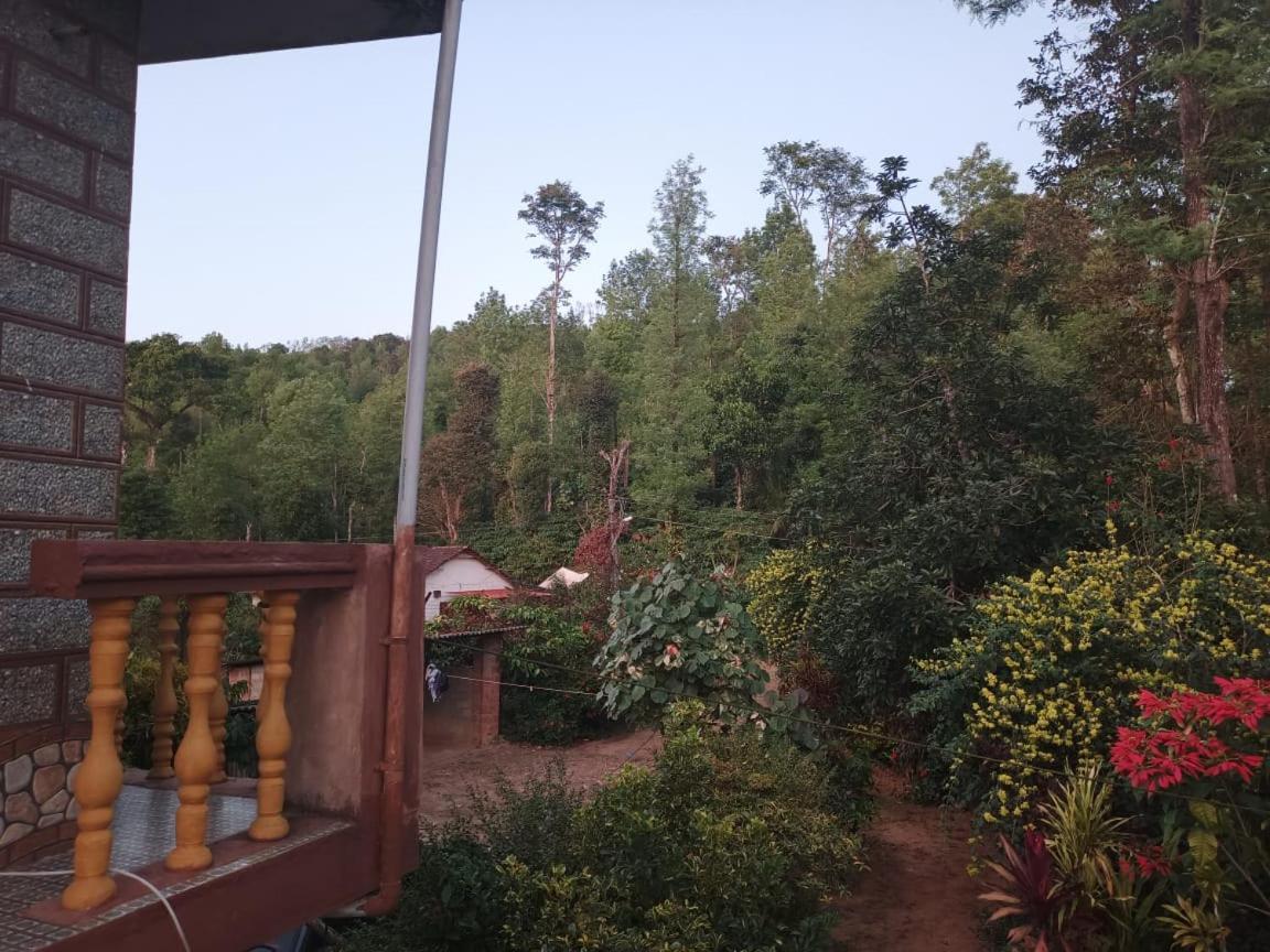 Hill Side Estate Apartment Madikeri Luaran gambar